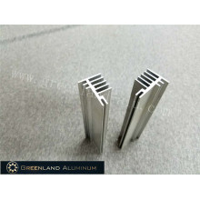 Алюминиевые профили для радиатора с анодированным серебром